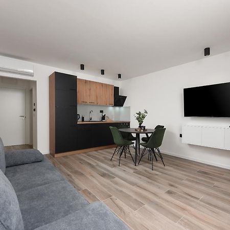 Aura Exclusive Apartment & Room Ζαντάρ Εξωτερικό φωτογραφία