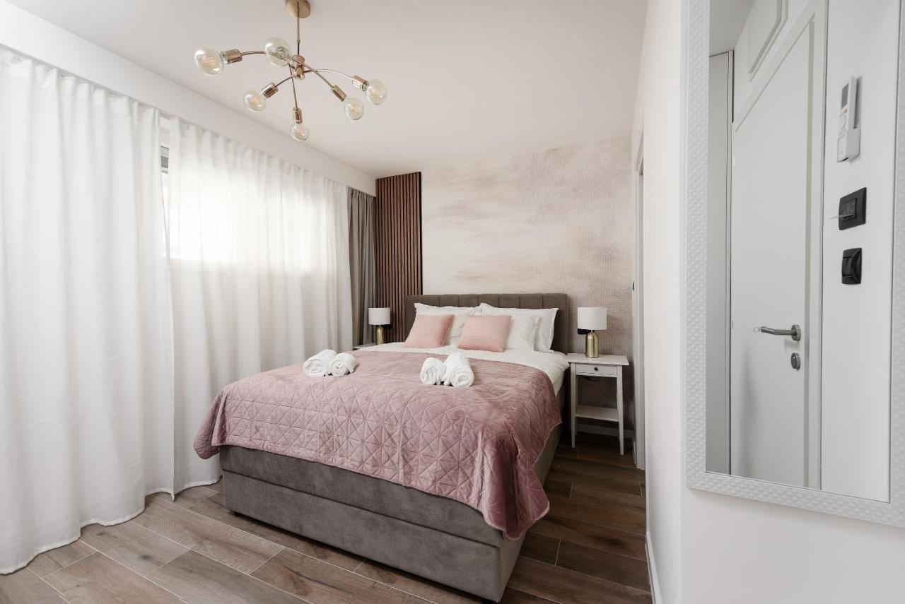 Aura Exclusive Apartment & Room Ζαντάρ Εξωτερικό φωτογραφία