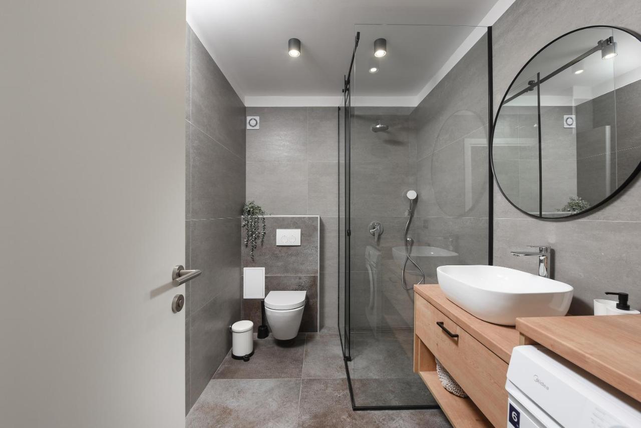 Aura Exclusive Apartment & Room Ζαντάρ Εξωτερικό φωτογραφία