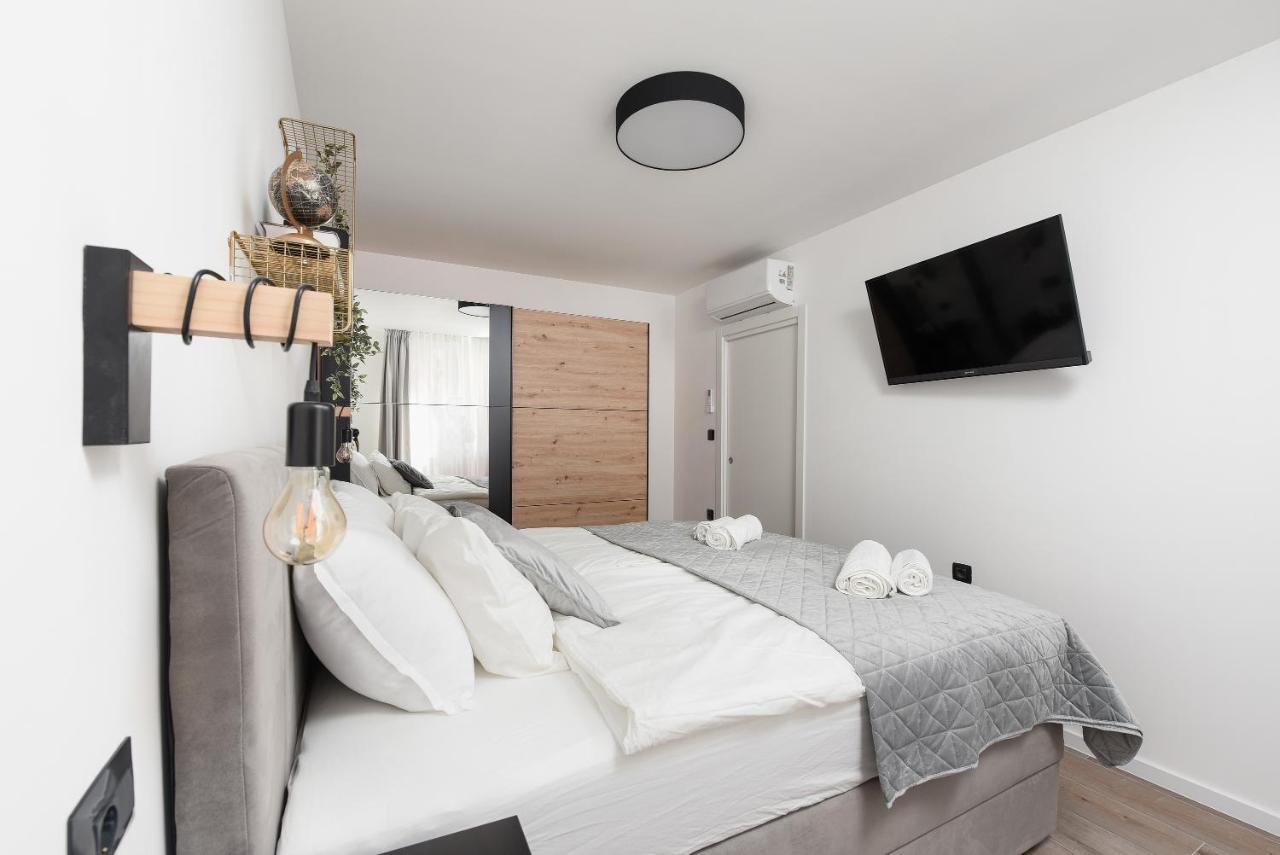 Aura Exclusive Apartment & Room Ζαντάρ Εξωτερικό φωτογραφία